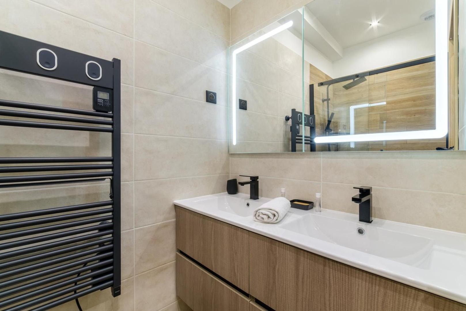 Vivez Antibes ! Logez A 6 Au Centre-Ville Exteriér fotografie